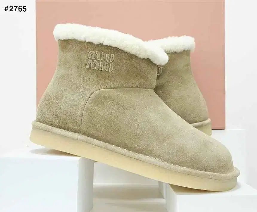 ミュウミュウ スウェード アンクル ブーツ