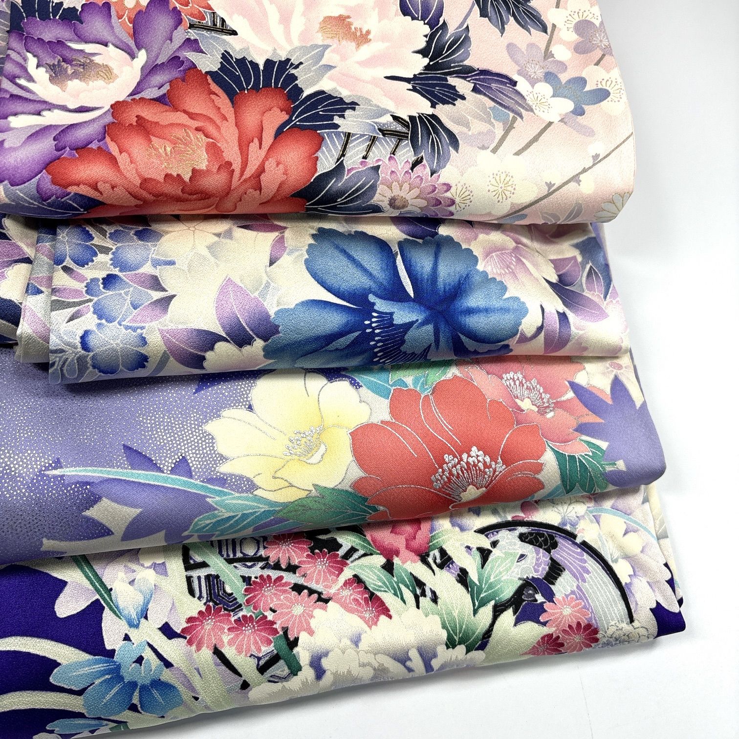 振袖 4枚 正絹 着物まとめ売り 同梱購入歓迎 リメイク用 着付け練習用