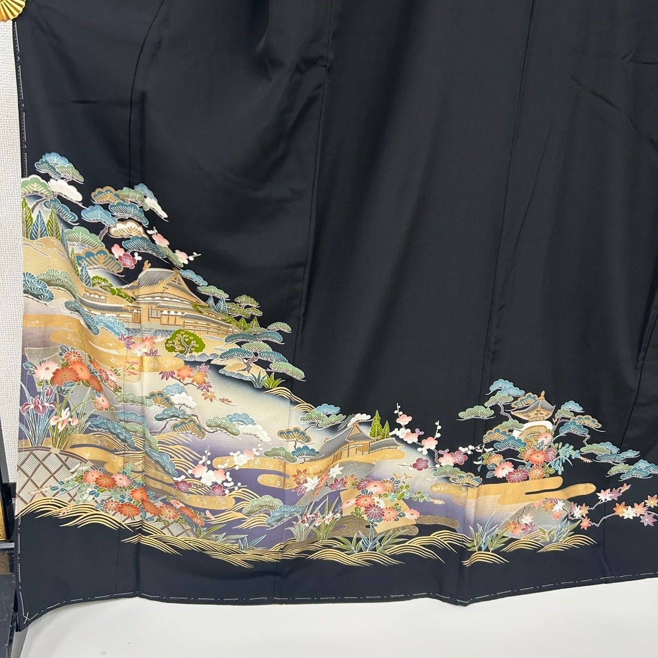 黒留袖 友禅 金箔 上品な染め 裄67 五つ紋 比翼 正絹 着物 MK-1182