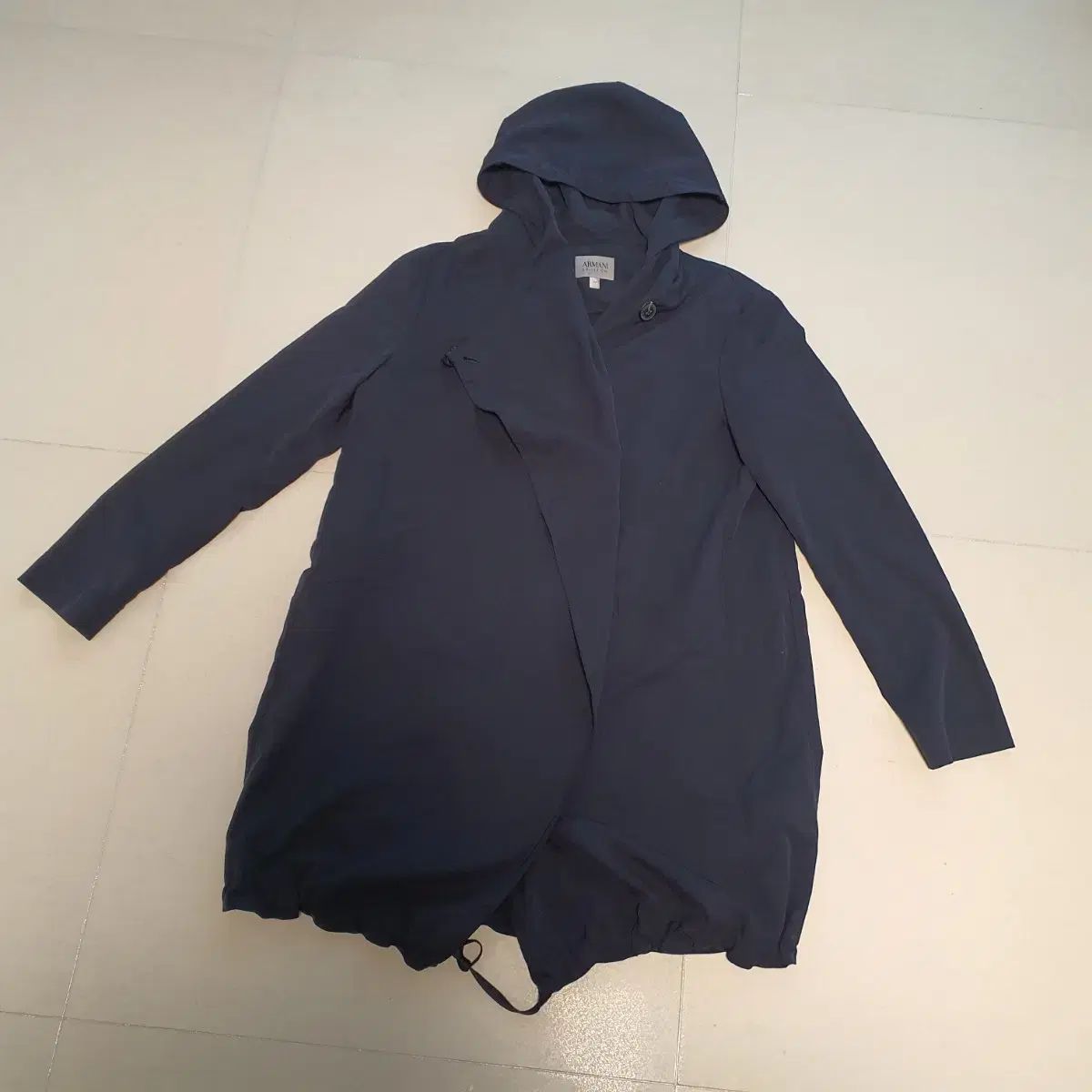 アルマーニ コレツィオーニ 季節の変わり目 秋冬用 フード コート ネイビー