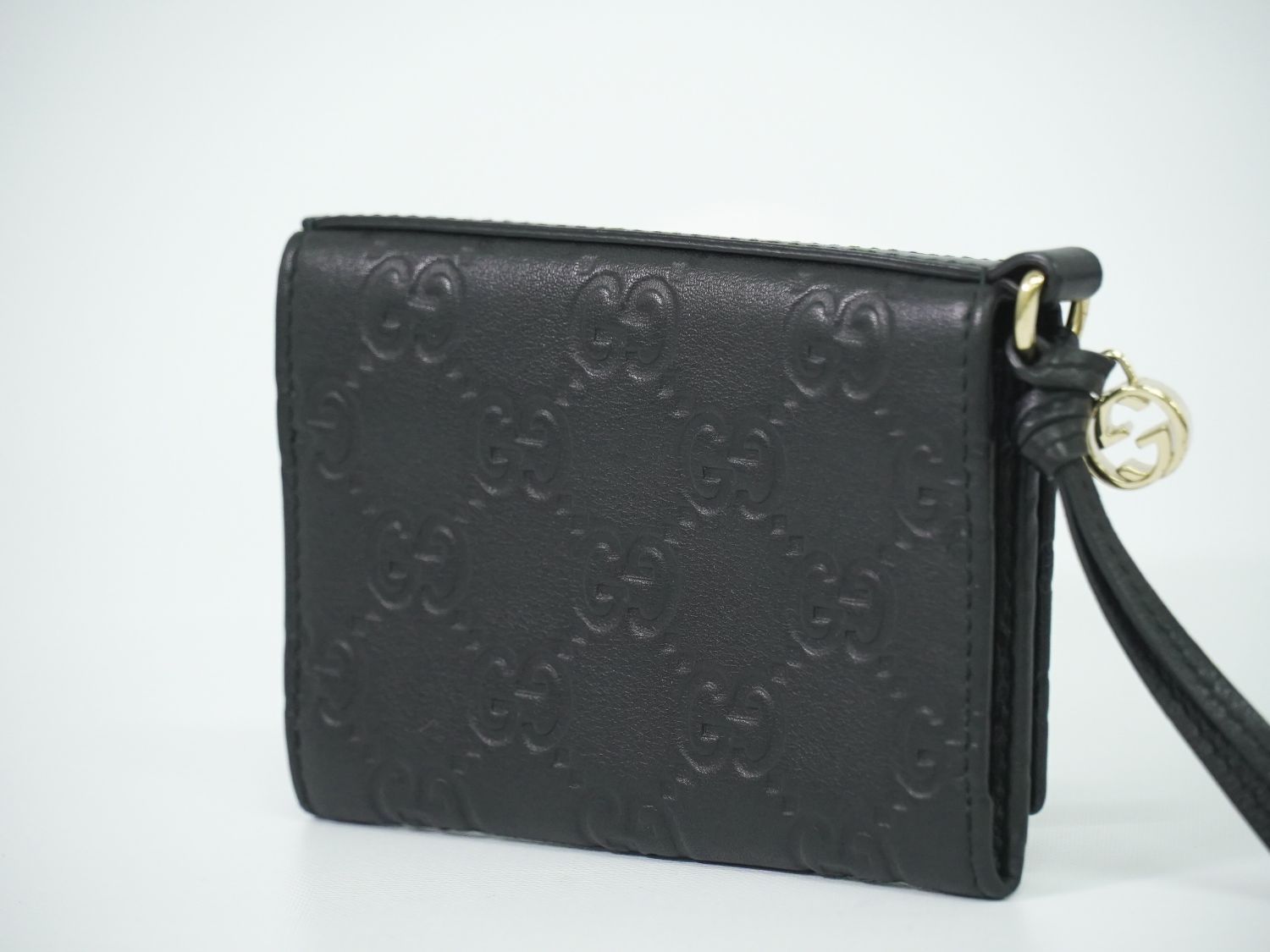 グッチ GUCCI マイクログッチシマ レザー カードケース 名刺入れ ブラック 323401 雑貨小物 フォロー割