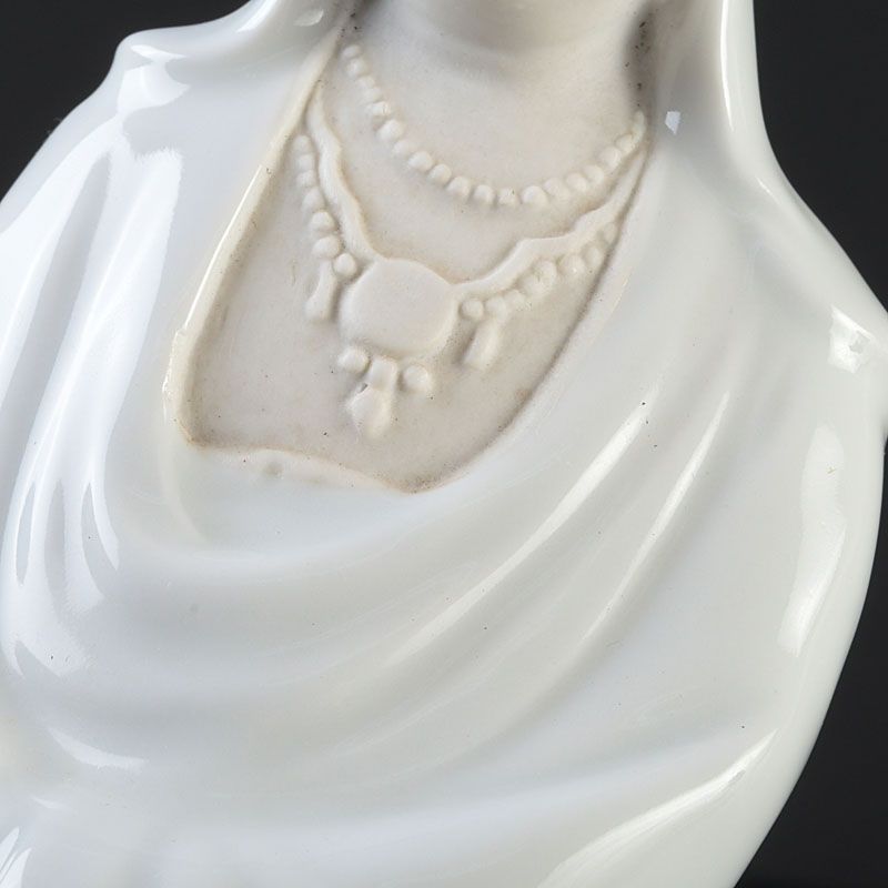 出石焼　山本秀壺造　白磁　観音像　共箱　N　5076 出石焼 山本秀壺造 白磁 観音像 共箱 N 5076 - メルカリ