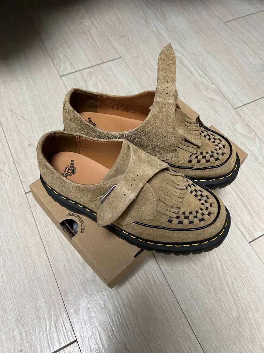 DR. MARTENS ドクターマーチン ラムゼイスウェード 260