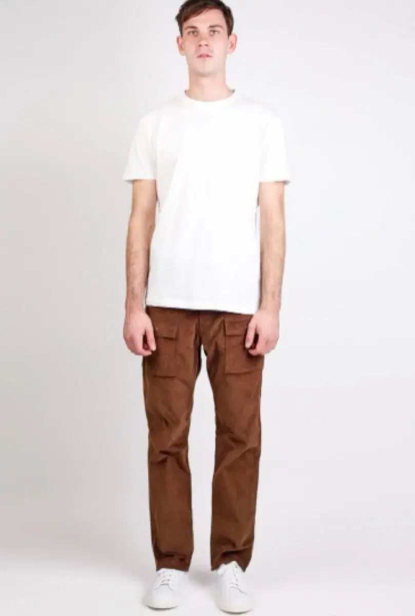 オアスロウ コーデュロイ ブッシュ パンツ