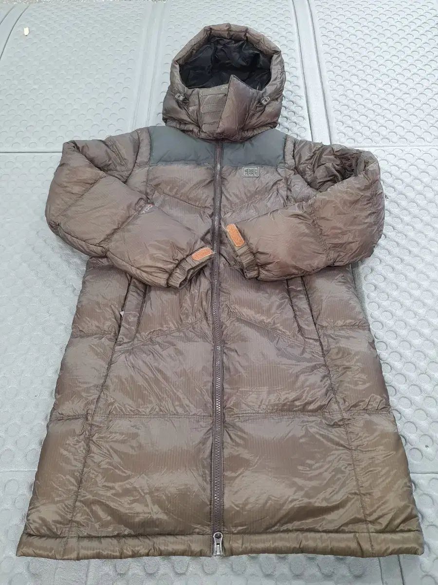 KOLON SPORT コーロンスポーツ ブラウン レディース ダウンジャケット ロング丈