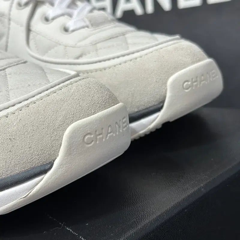 カーフスキン エンボス