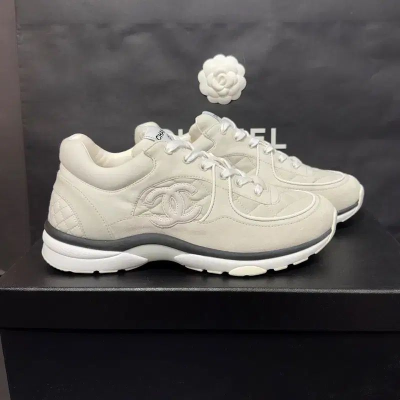 カーフスキン エンボス