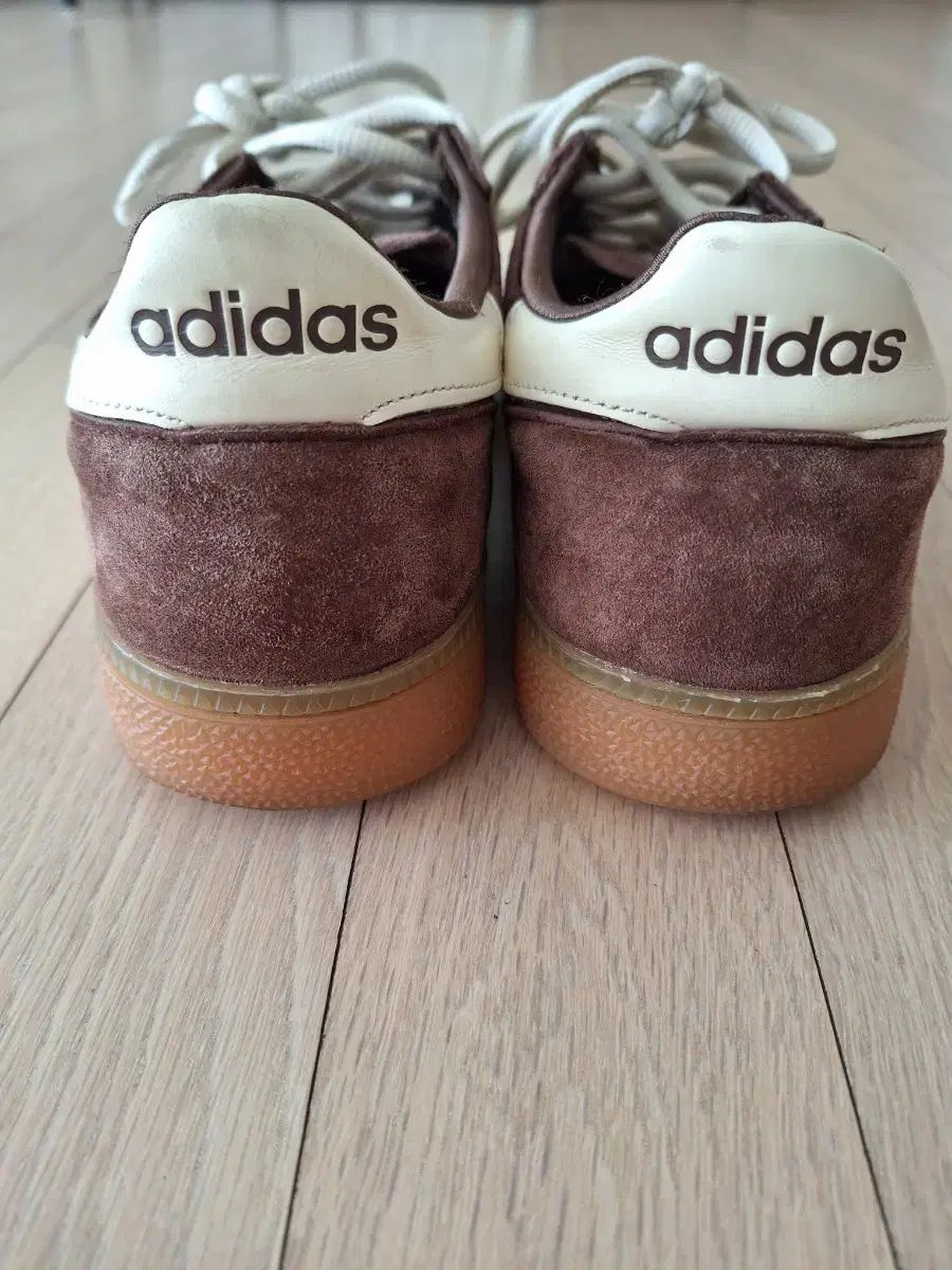  アディダス スポーティアンドリッチ ブラウン 245 シューズ(男性用) テニス