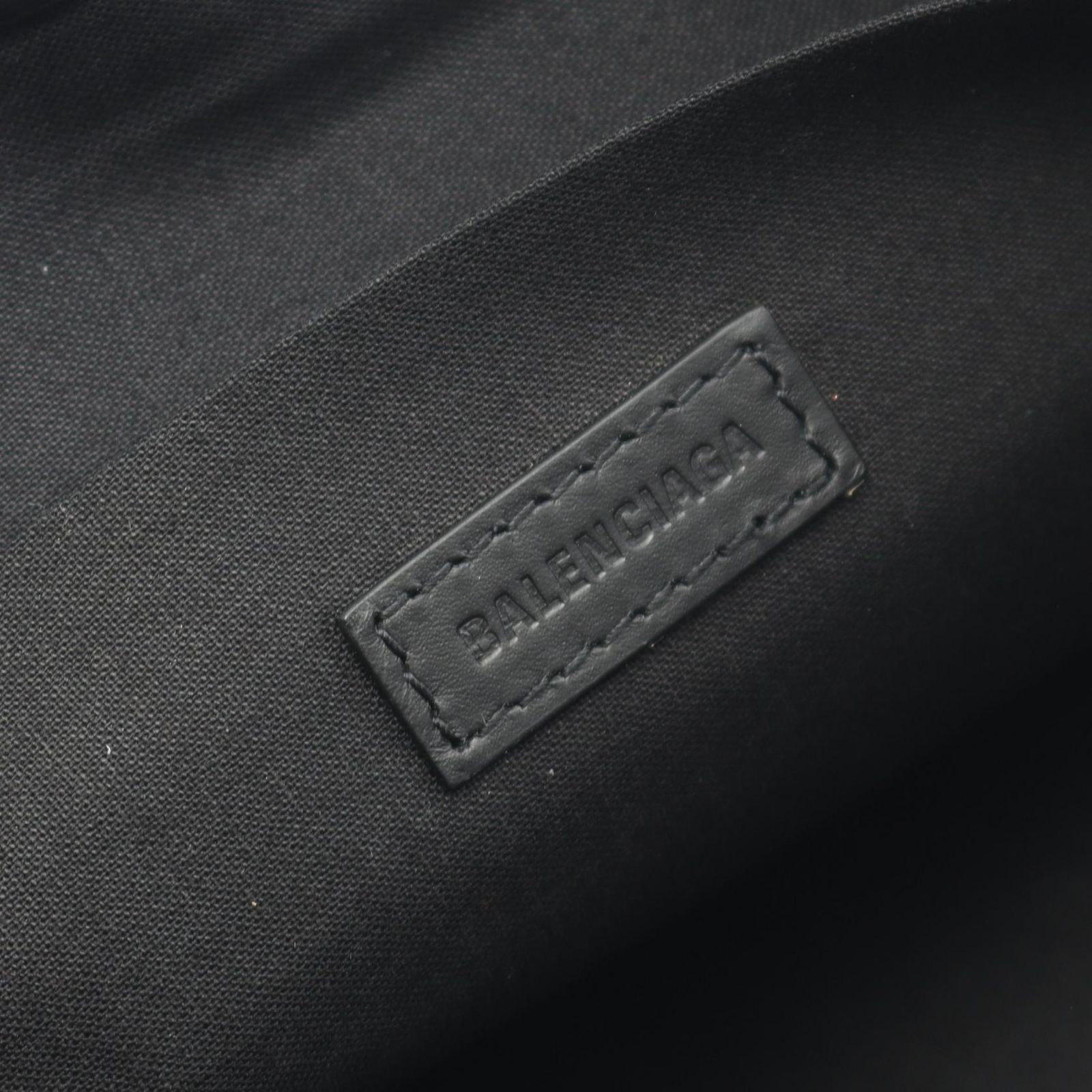 クラッチバッグ