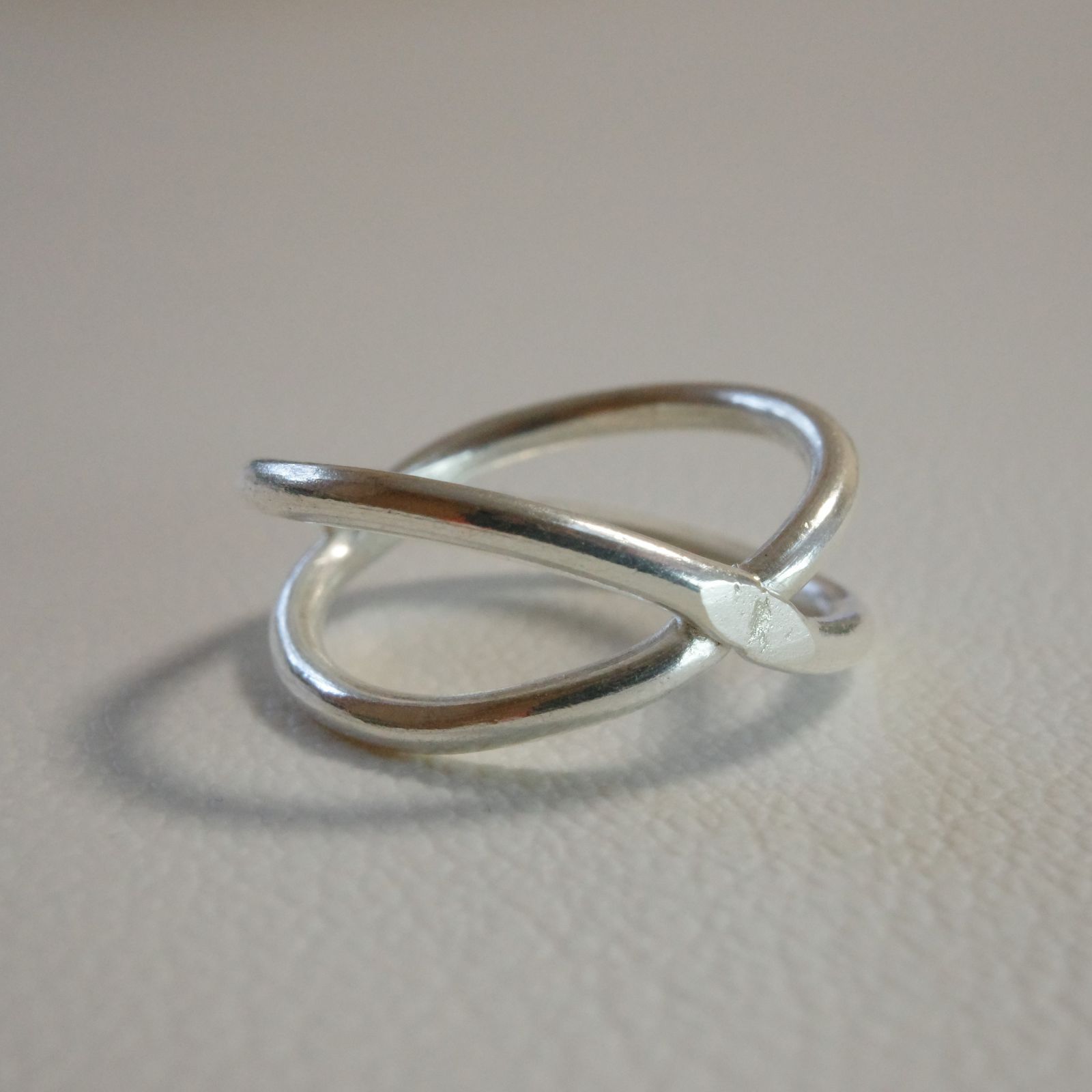カレンシルバー リング karen silver ring カレン族 クロス[KN025