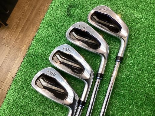 ダンロップ XXIO FORGED 2017 8S アイアンセット IR NS PRO 930GH D.S.T フレックスS メンズ 男性用 右利き 右用 Cランク ゴルフクラブ