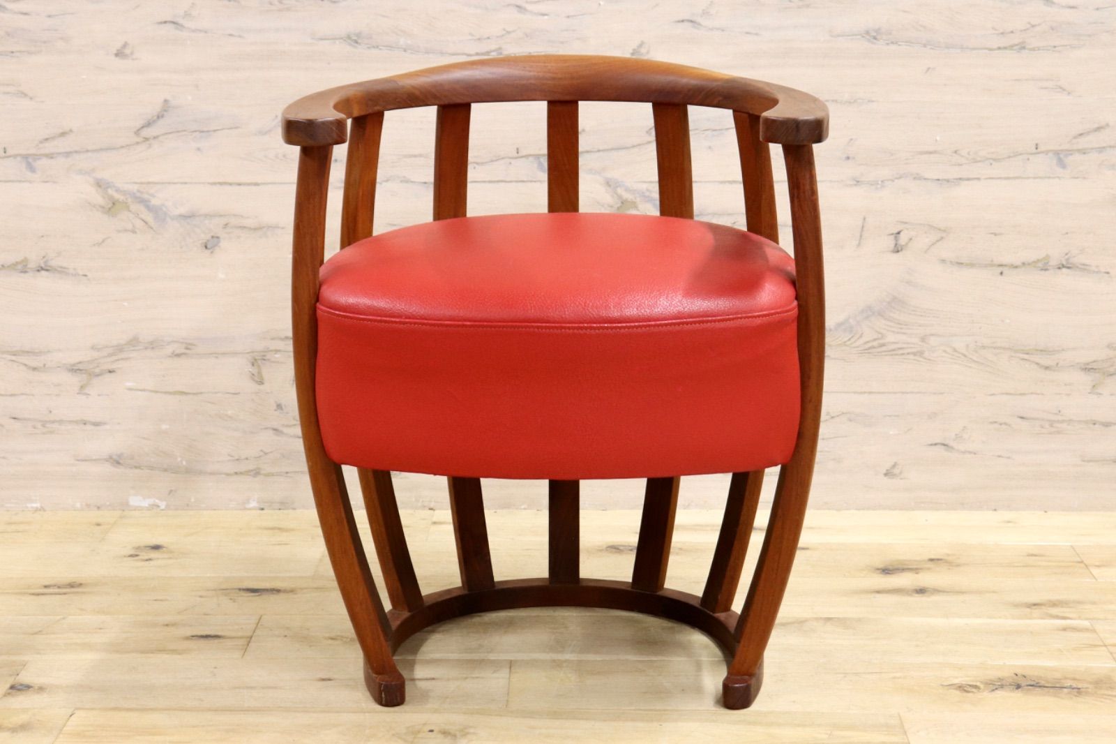 BC工房　アームチェア　木製フレーム　本革クッション BC工房 アームチェア 木製フレーム 本革クッション BC工房 アーム