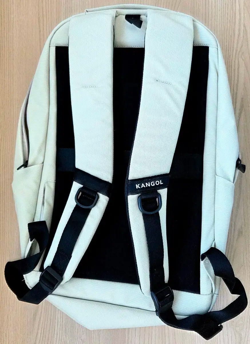 カンゴール 本 バッグ ジョーン バックパック 2 0 1388 ベージュ