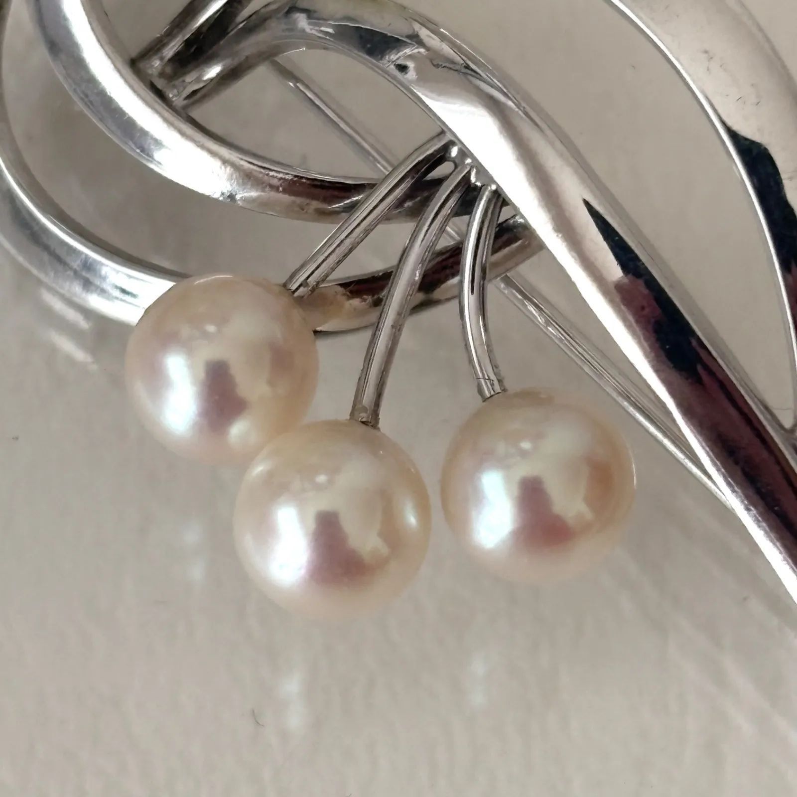 262【ミキモト】シルバー パール ブローチ - メルカリ