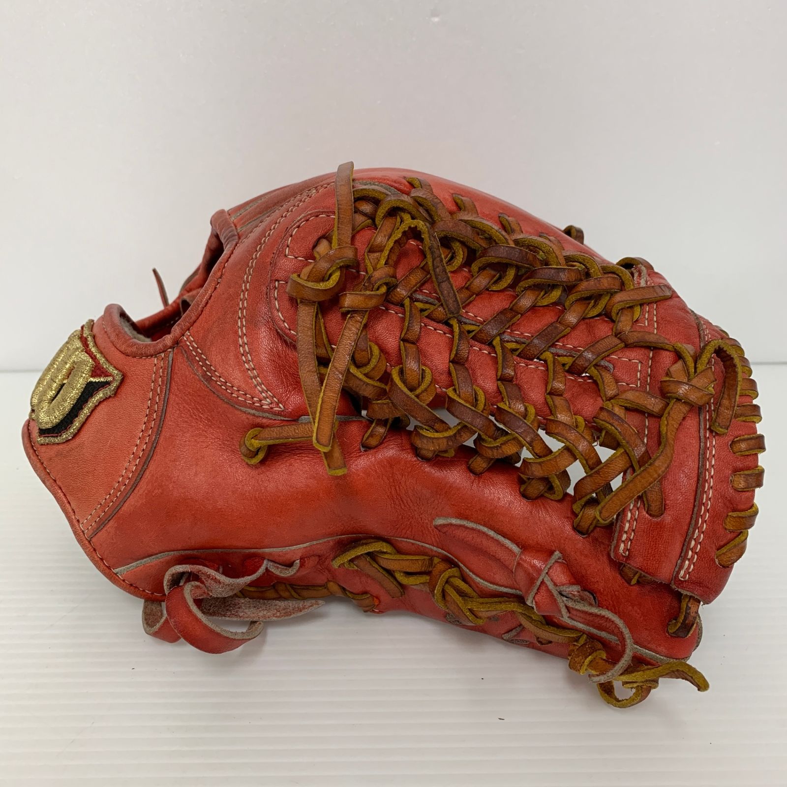 ウィルソン Wilson ウィルソンスタッフ 硬式 大人 一般 内野手用 グローブ グラブ 右投げ 品 野球 6858