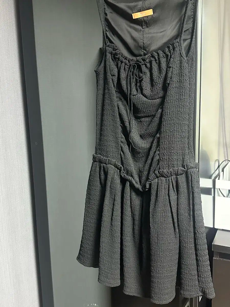  シヌーン ブラック シャーリング ミニ ONE PIECE 長袖 七分袖 ミニワンピース