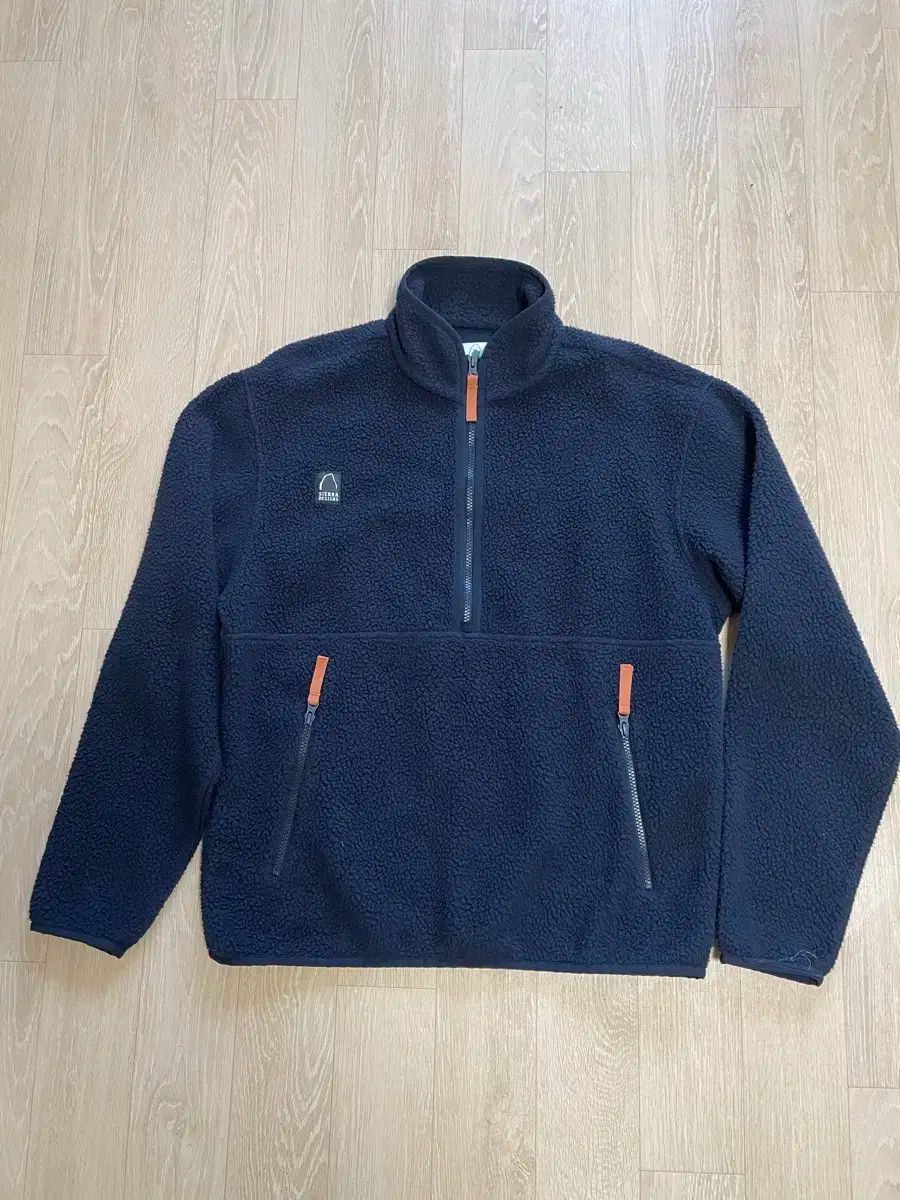 シエラ デザイン ネイビー フリース