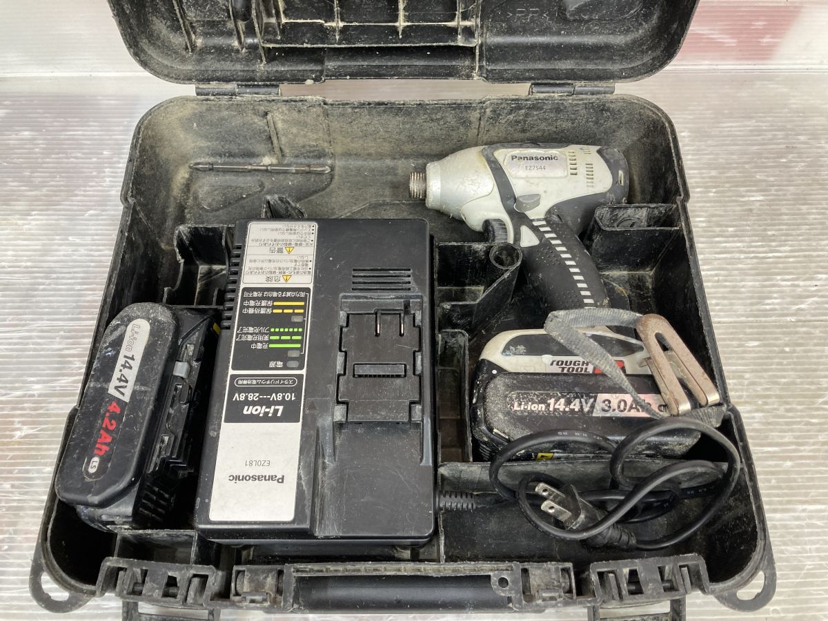 パナソニック EZ7544 インパクトドライバ― 充電器 14.4V 3.0Ah 4.2Ahバッテリー×2 ケース付き