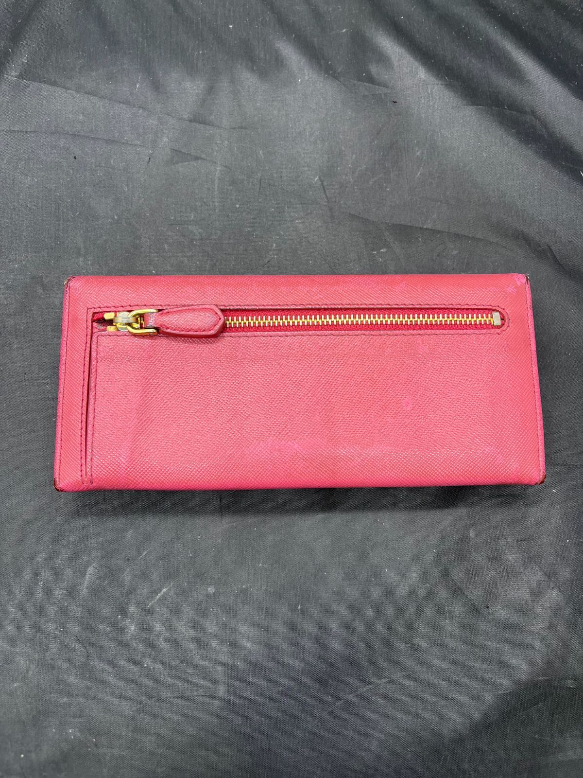 プラダ 長財布 ピンク