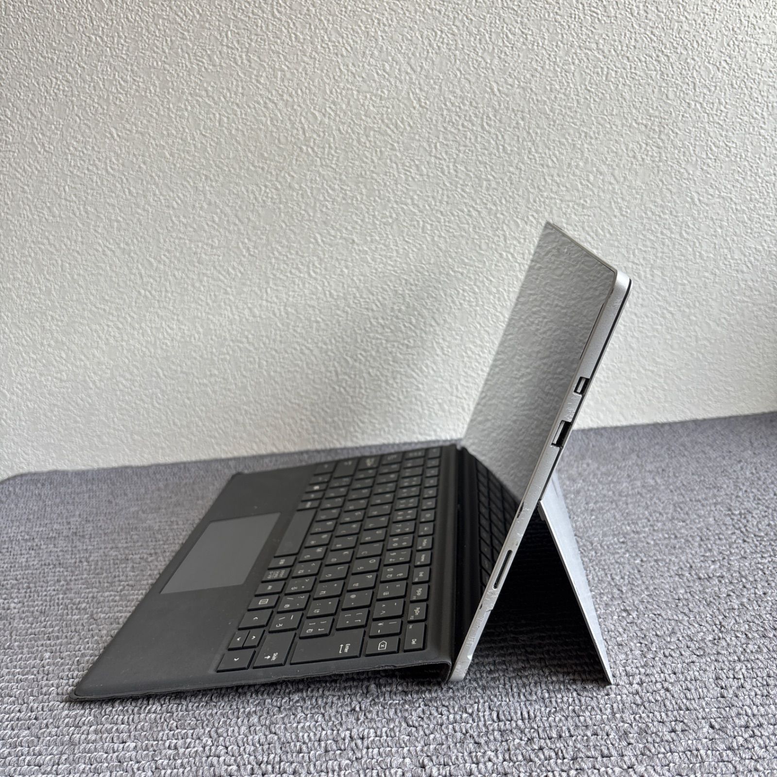 Surface Pro 6 i5-8250U メモリ8GB SSD 256GB Win11 顔認証 WWW_SMP1DAWEKUDUS_SCH_ID