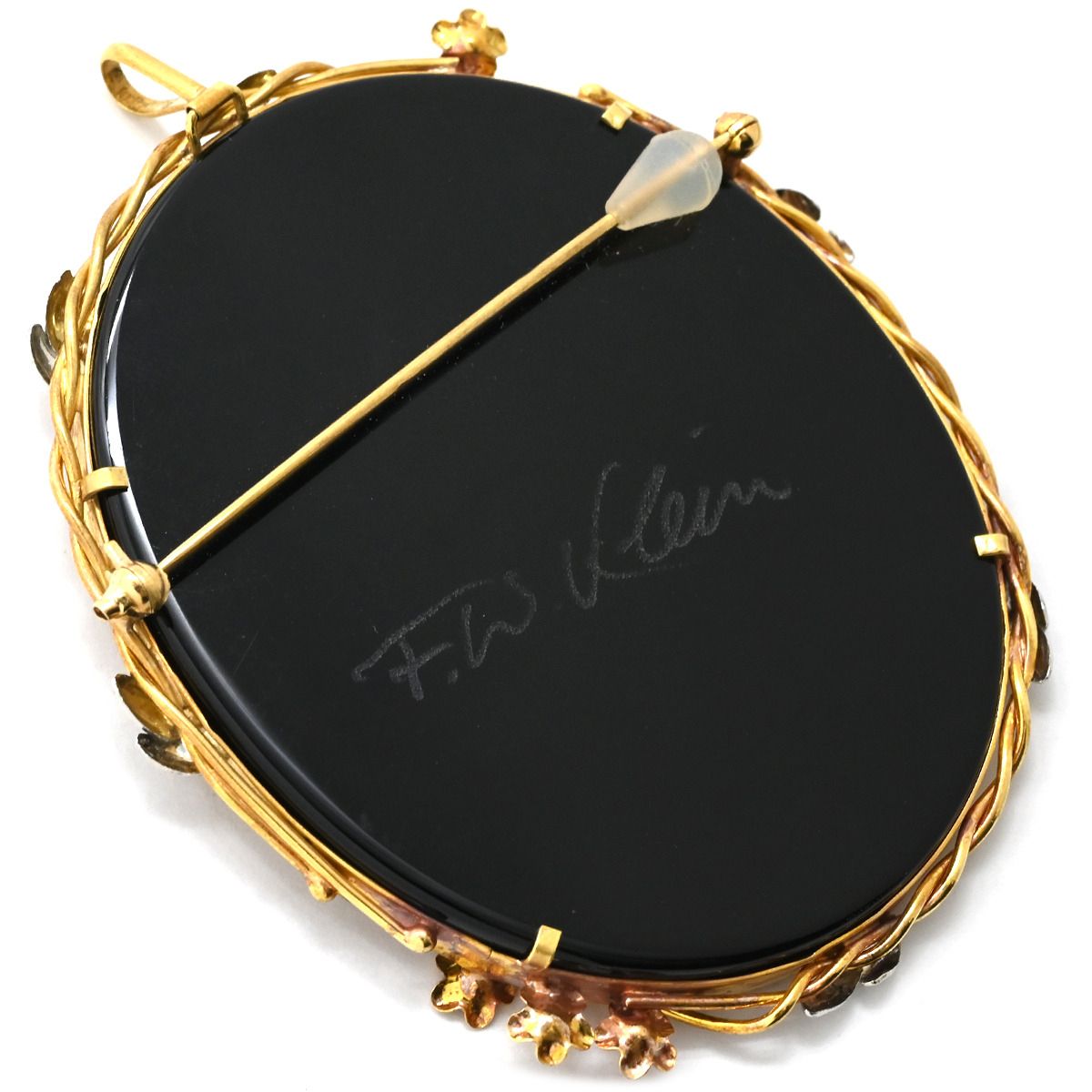 ブローチ カメオ K 18 YG Pt 900 メノウ イエローゴールドXプラチナシルバー 彫刻 ペンダントトップ F.W.Klein