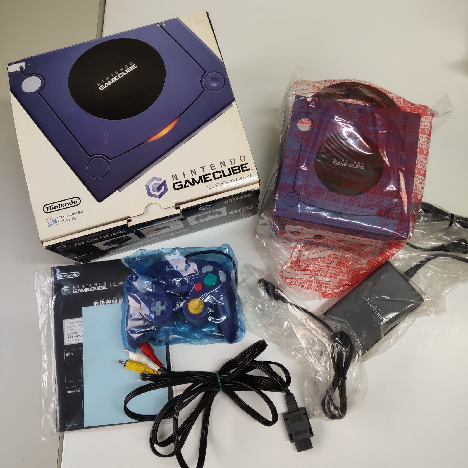 動作未 Nintendo Gamecube ニンテンドー ゲームキューブ 本体 バイオレット DOL-101 箱あり L1473