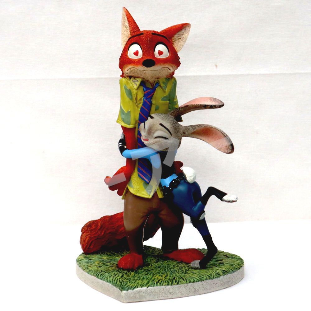 ディズニー フィギュア 定価13,200円 ズートピア ジュディ＆ ニック