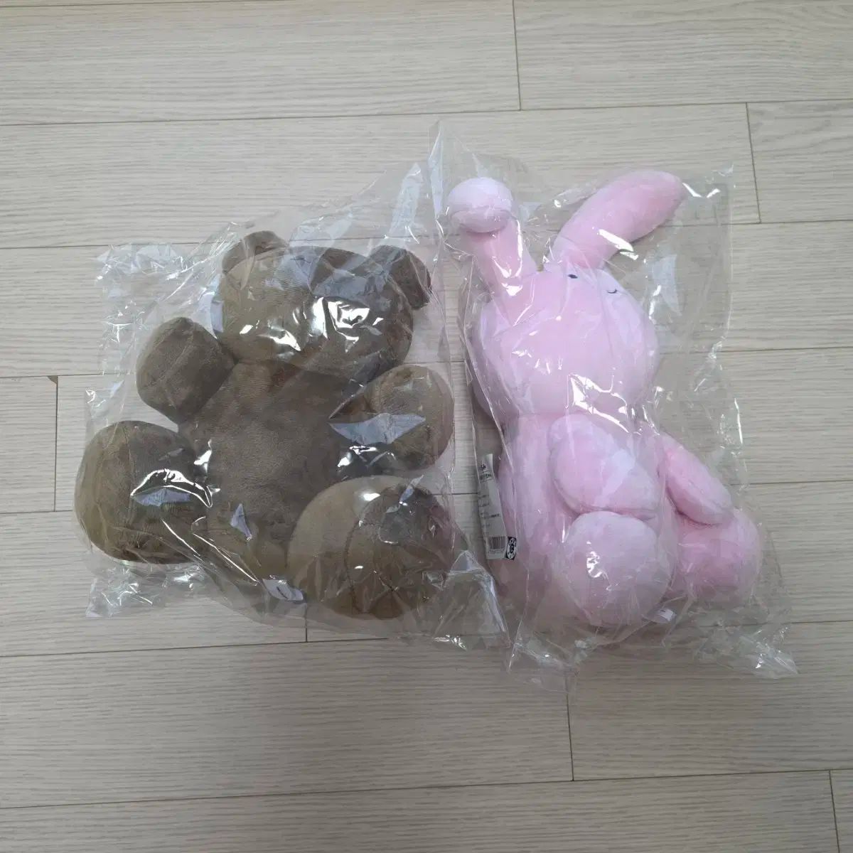 お蘭高校トゥーINクマのぬいぐるみ