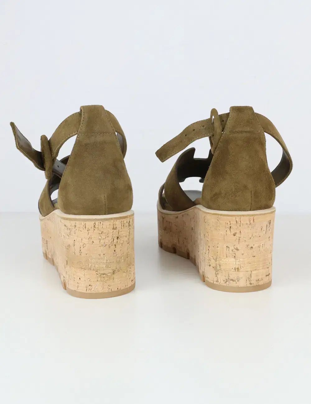 サンダル テール