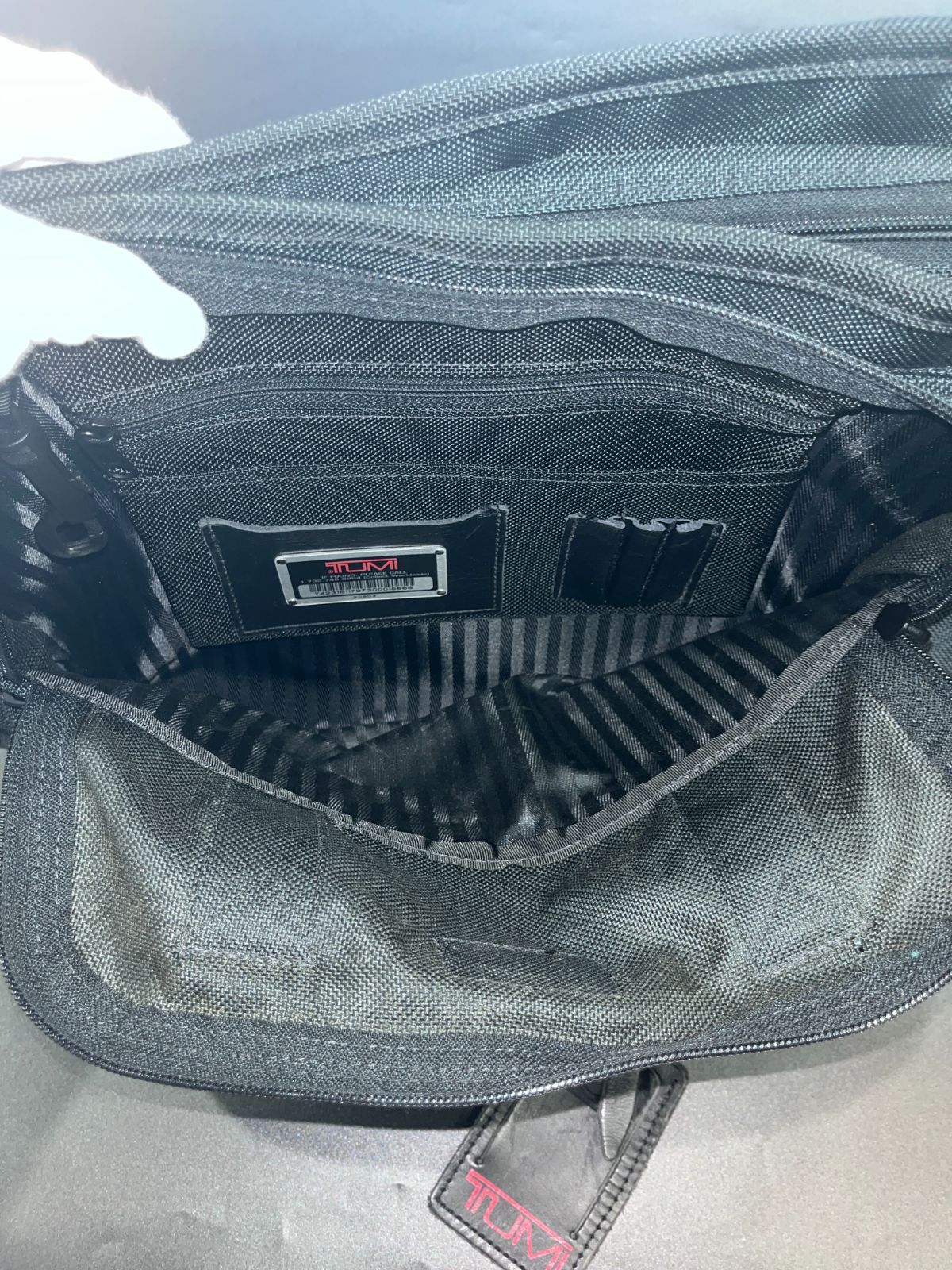 ブリーフケース