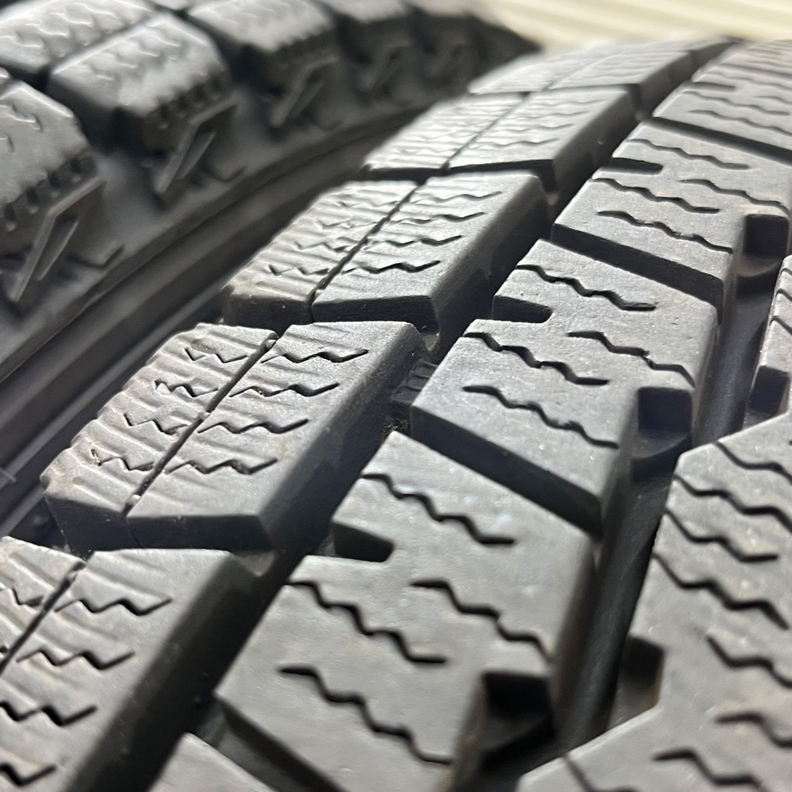 18〜22年製 145/R12 6PRLT ダンロップ ウインターマックスSV01 スズキ