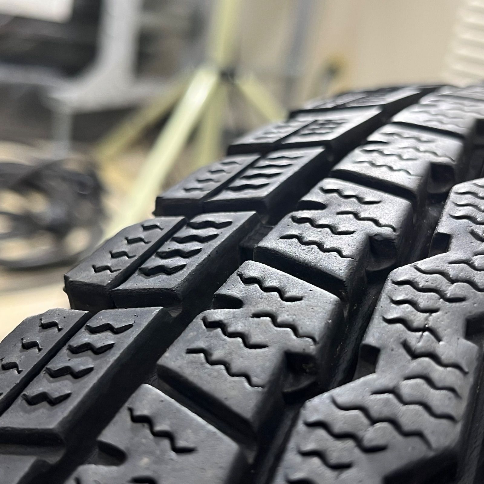 18〜22年製 145/R12 6PRLT ダンロップ ウインターマックスSV01 スズキ