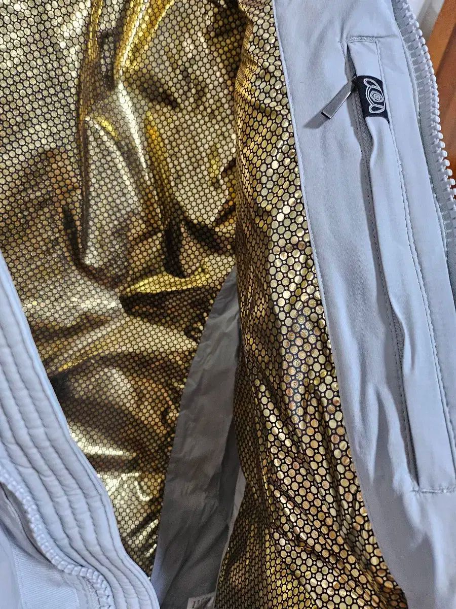 ダウンジャケット ユニセックス