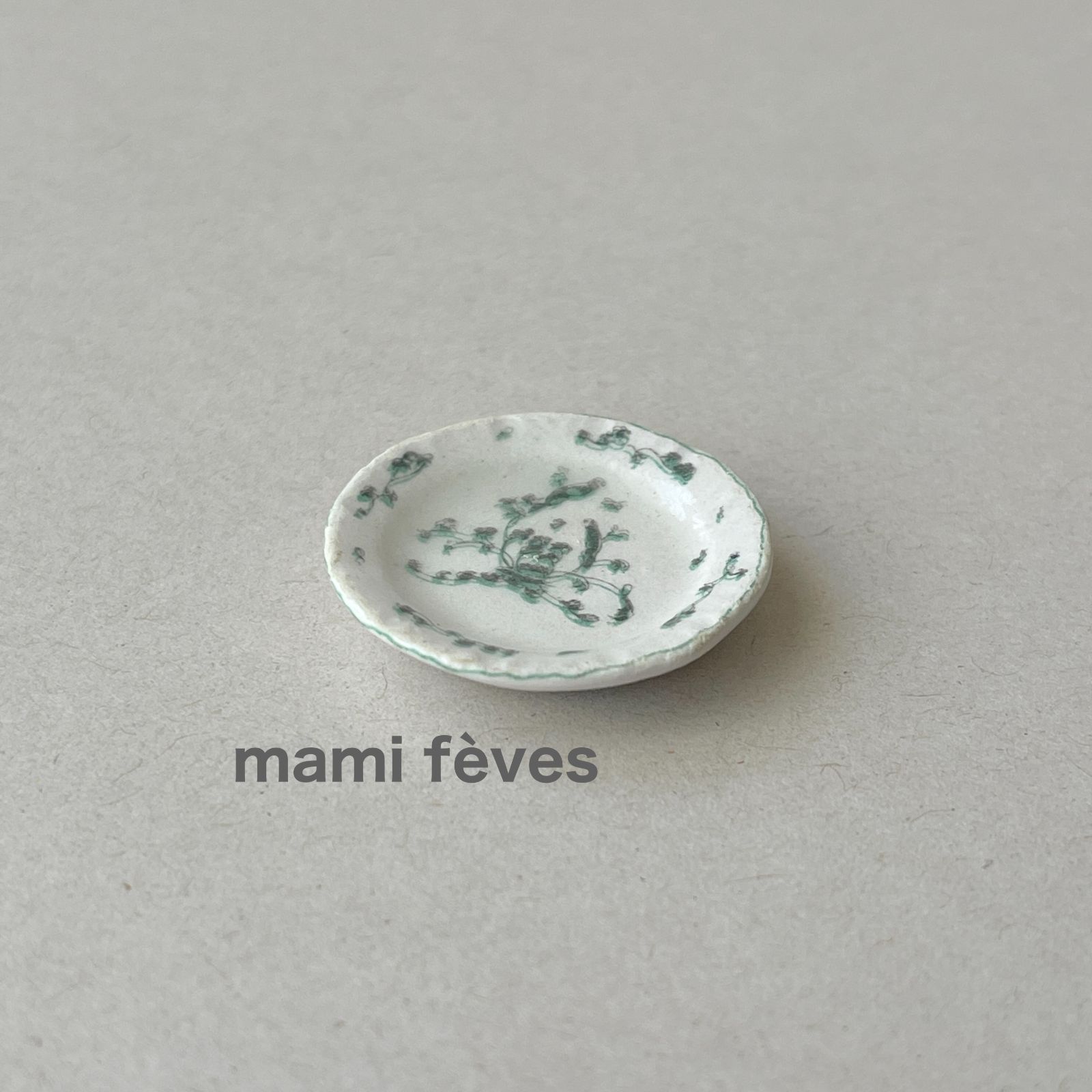 おまとめ専用　フェーブ　17点　フランス　陶器 おまとめ専用 フェーブ 17点 フランス 陶器 Amazon.co.jp: 50個セット