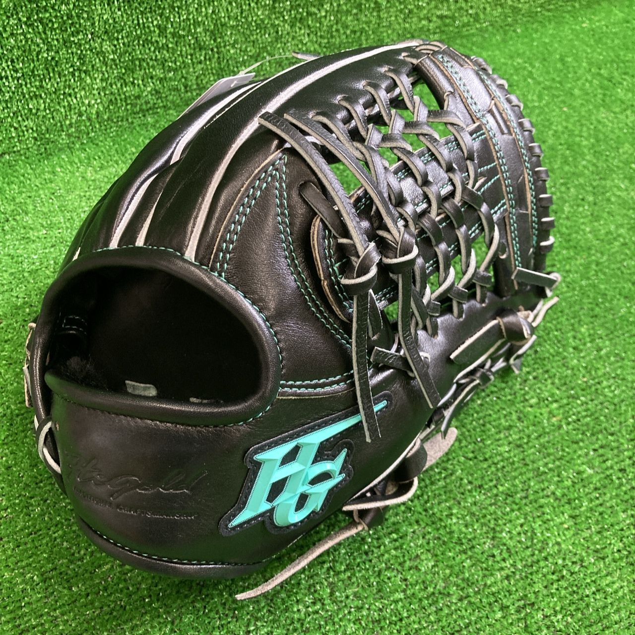 ハイゴールド 一般軟式用グラブ ブラック 艶有 オールポジション用 OKG 8105 己