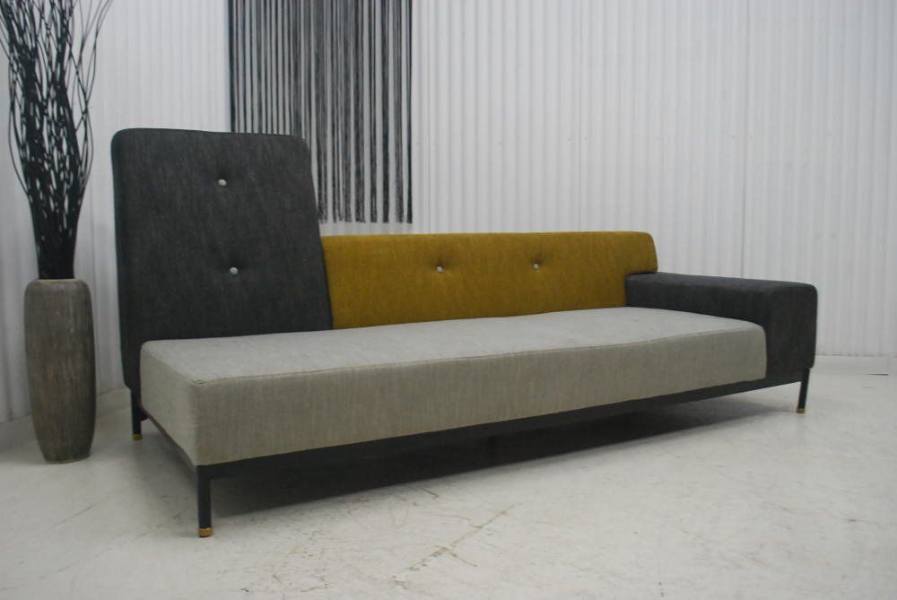 ユーモアのあるお洒落なデザインソファー