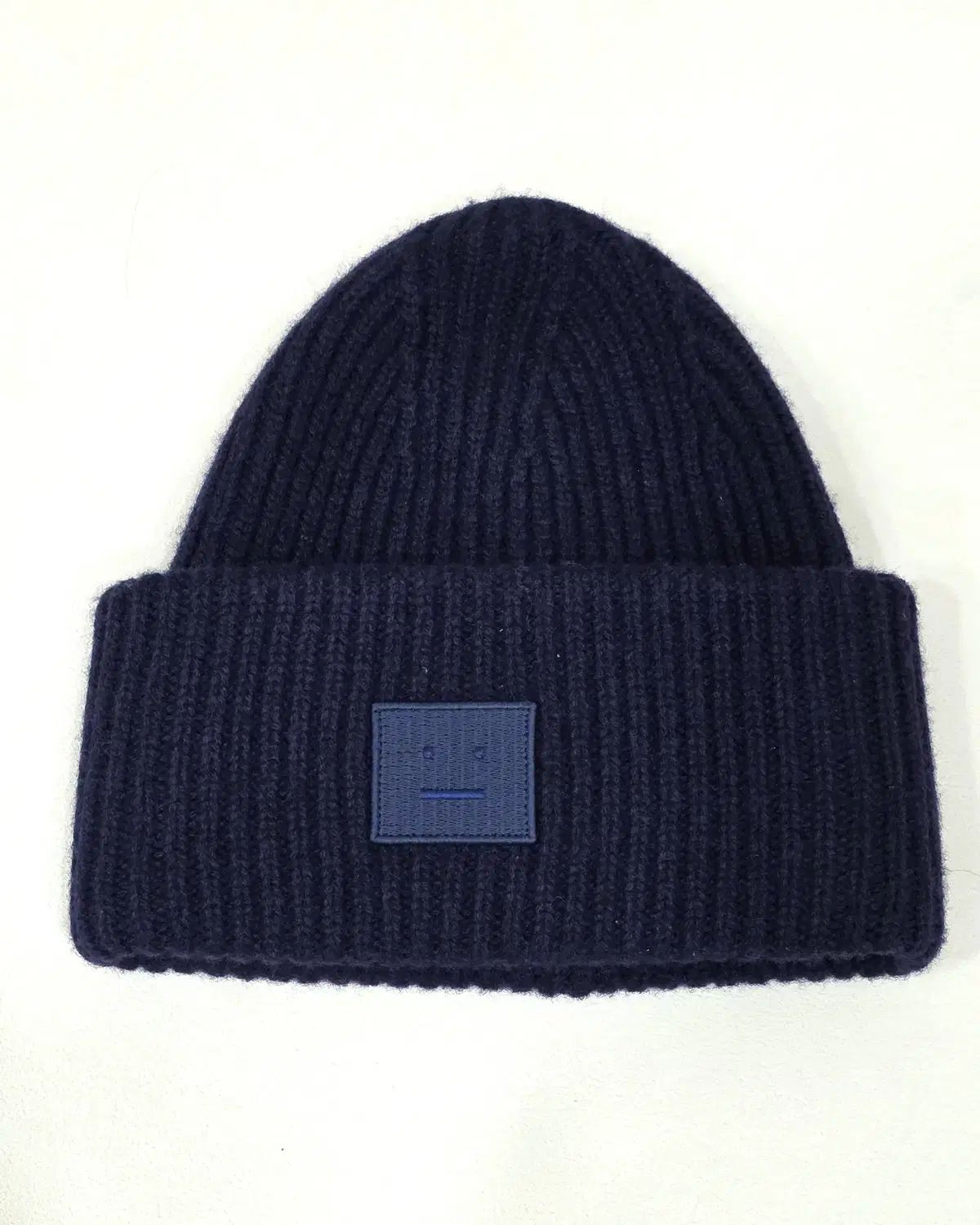 Acne Studios アクネストゥディオズ フェイス ロゴ ネイビー ビーニー