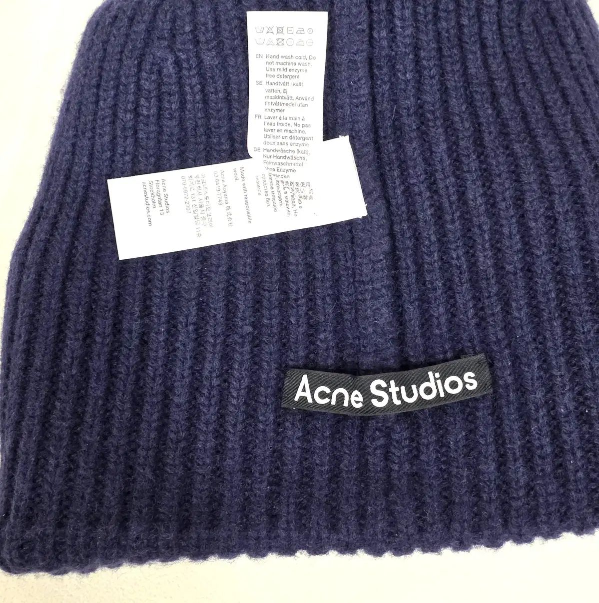 Acne Studios アクネストゥディオズ フェイス ロゴ ネイビー ビーニー