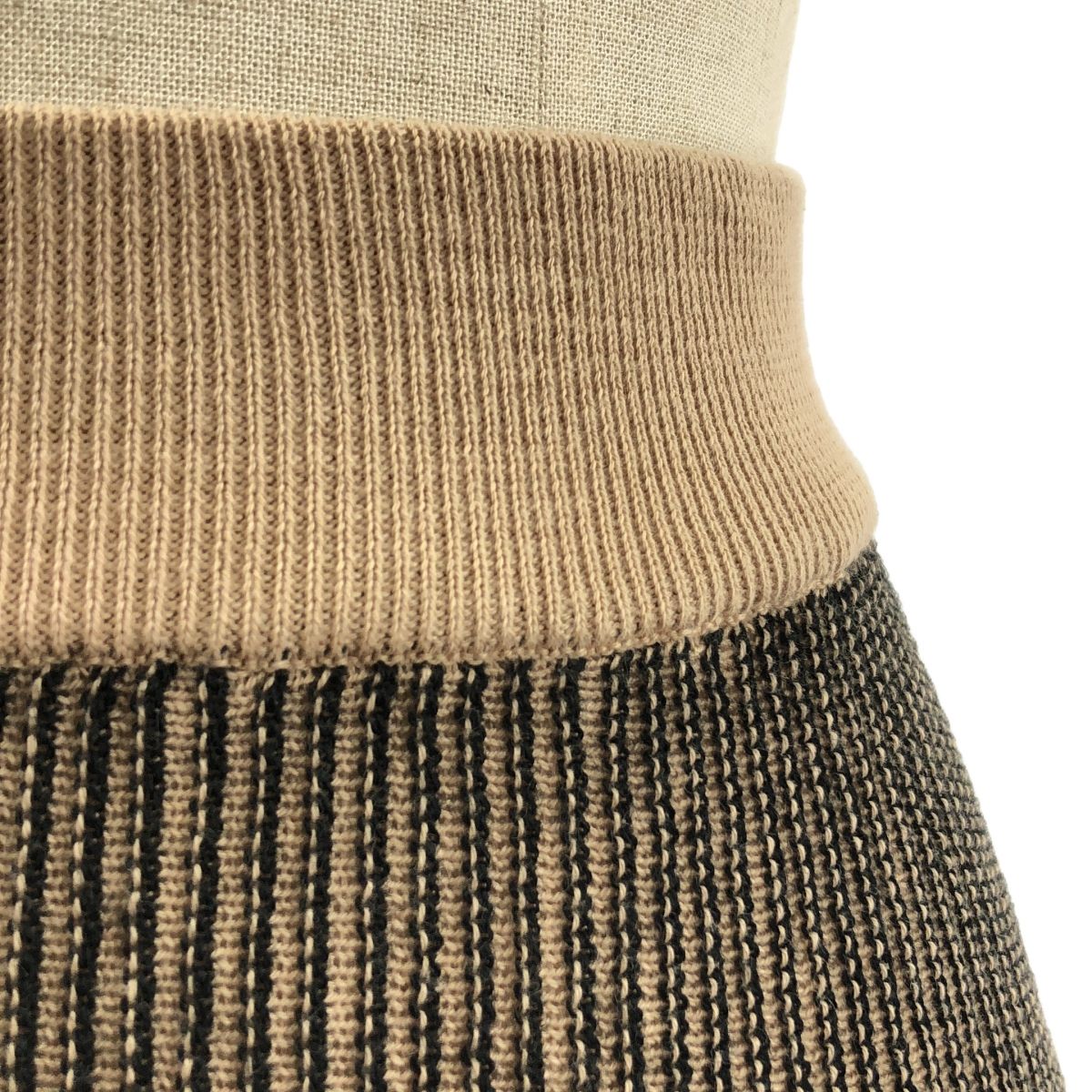 MM6 Maison Margiela エムエムシックスメゾンマルジェラ 2020AW コットン ロゴ リブ ニット ウエストゴム スカート S ベージュ ブラック レディース