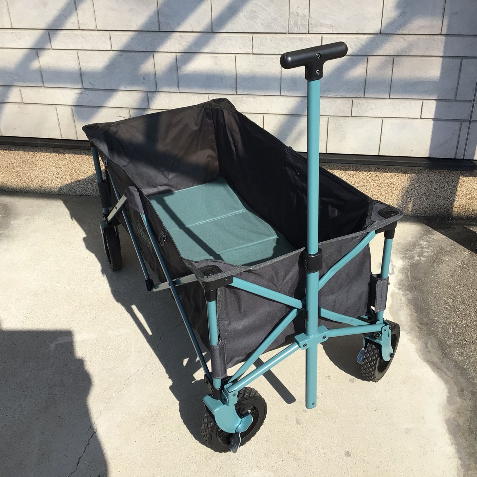 11211 Coleman アウトドアワゴン DNK23ASIA 2196302 コールマン キャリーワゴン グレー×グリーン