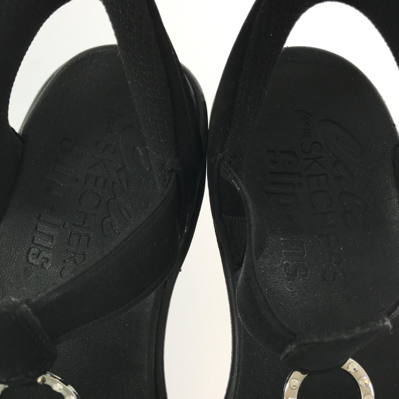 SKECHERS スケッチャーズサンダル