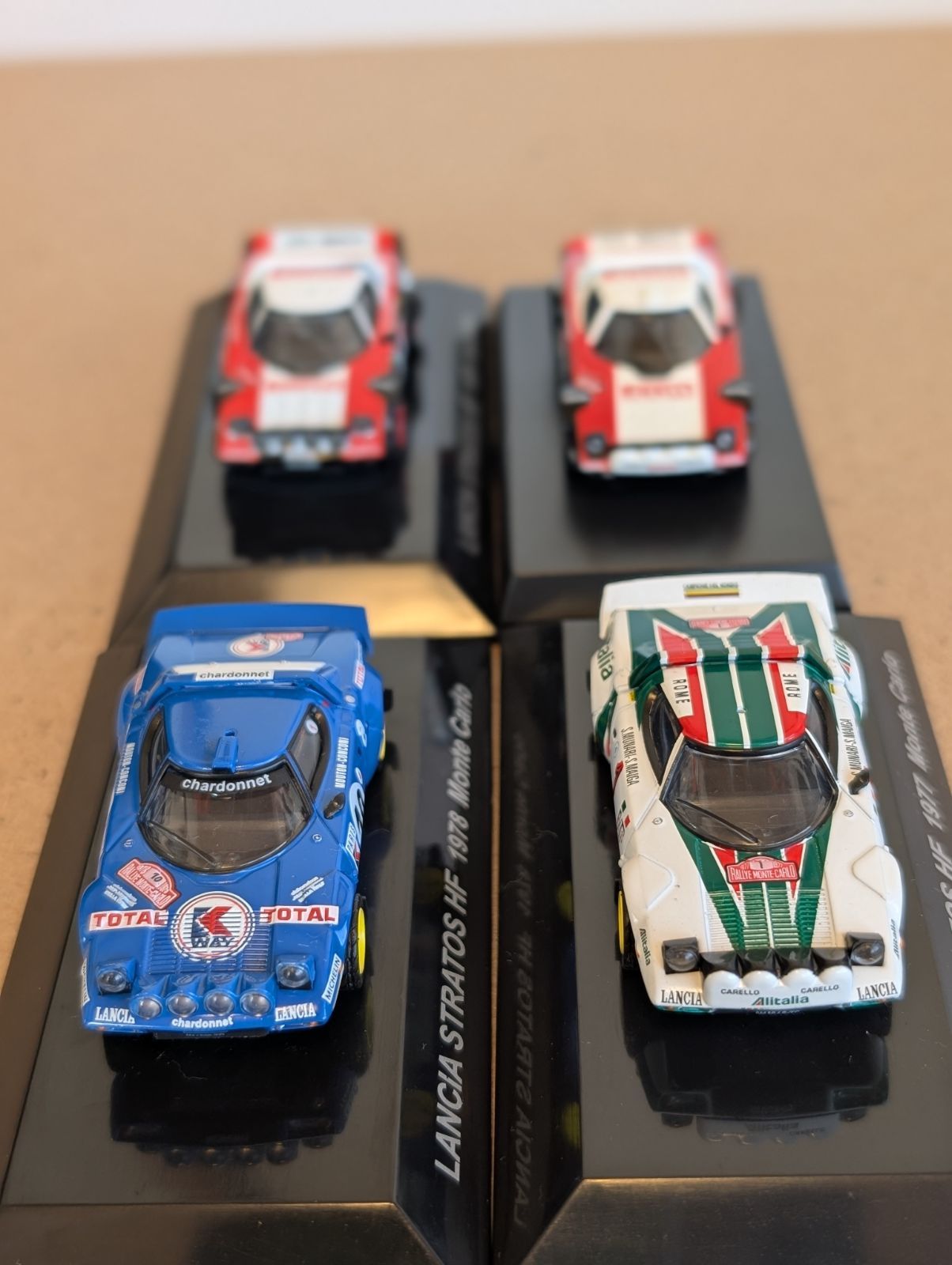 節約 【12月限定】張大千 観音造像 四条屏｜中堂掛け軸・実物撮影