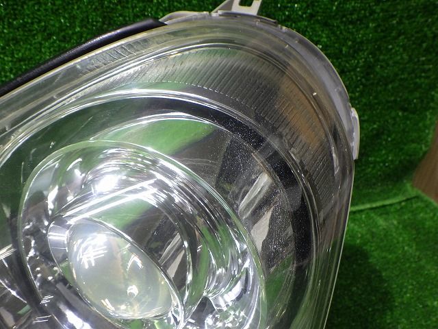 車 18マジェスタ ヘッドライト左右 HID UZS186/187 前期 30-315 H 