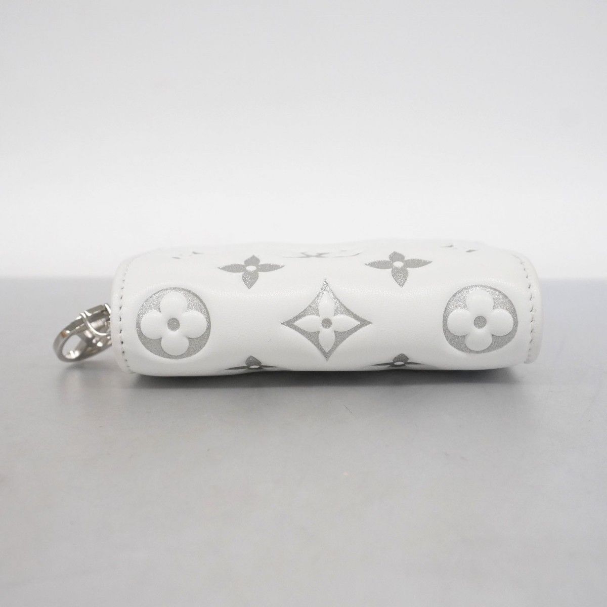 5oc1968】ルイヴィトン 財布 モノグラム・エンボス ポルトフォイユルー