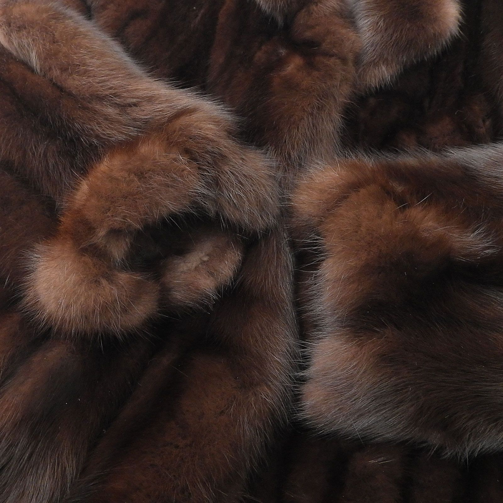 美品 エンバ 毛皮 ショート丈 美品△EMBA エンバ セーブル SABLE 裏地花柄刺繍 ショート丈 本毛皮