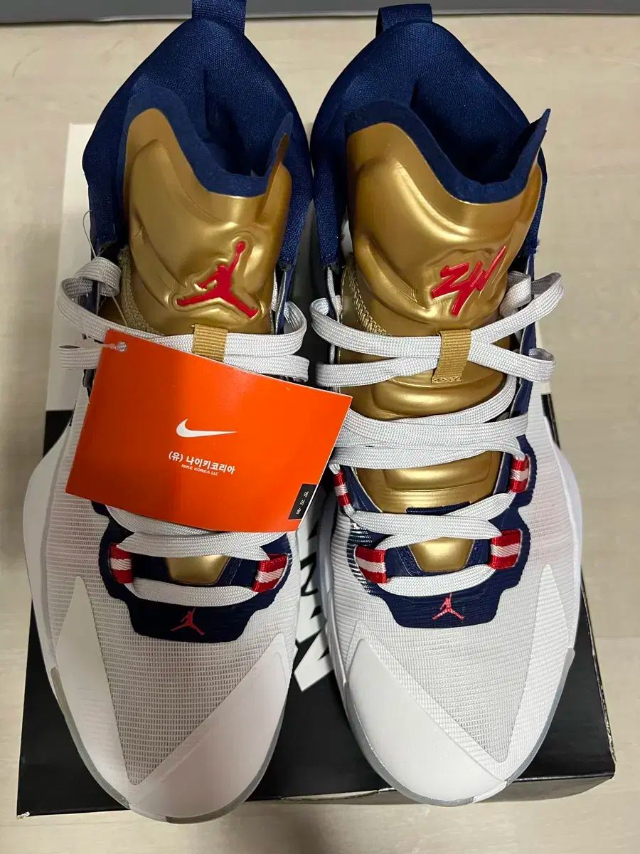 ジョーダン ザイオン 280 サイズ