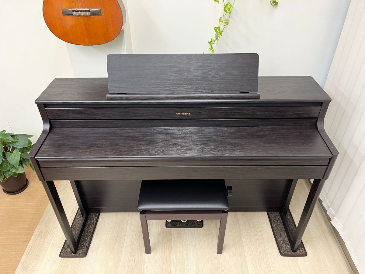 メンテナンス＆クリーニング済み】 ローランド HP704-DR ダークローズ