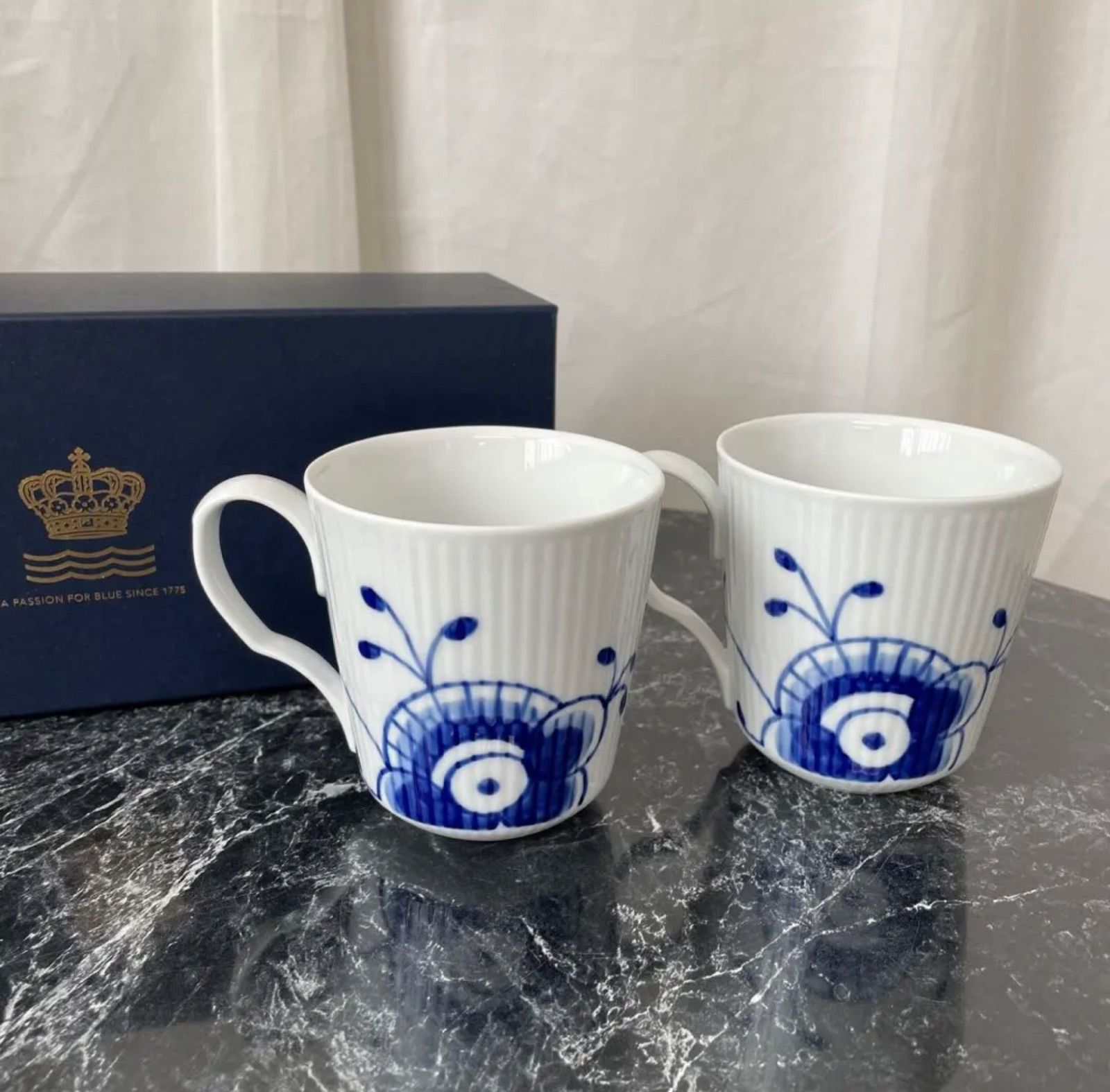 ロイヤルコペンハーゲン ブルー フルーテッド メガ ペアマグカップ