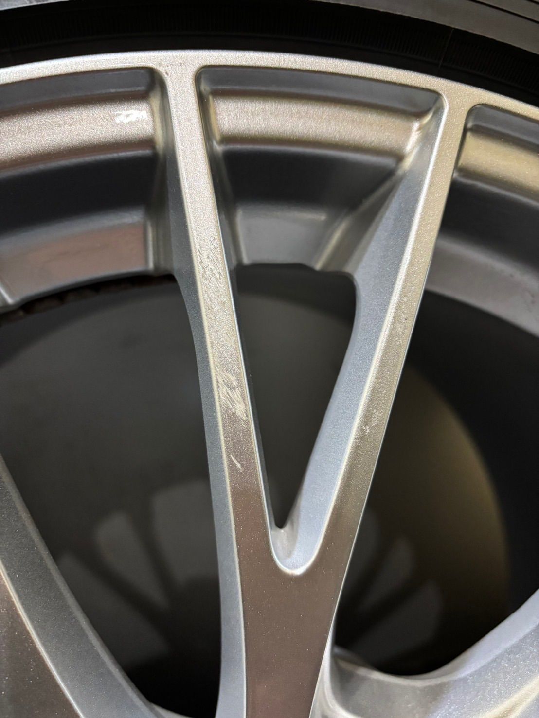  255 45 285 40 R 19 ice GUARD iG 70 60 23年製 MAK 19インチ 9 5 J 11 64 65 130 H スタッドレス 4本 ポルシェ 1 K 693 19インチ タイヤ ホイールセット