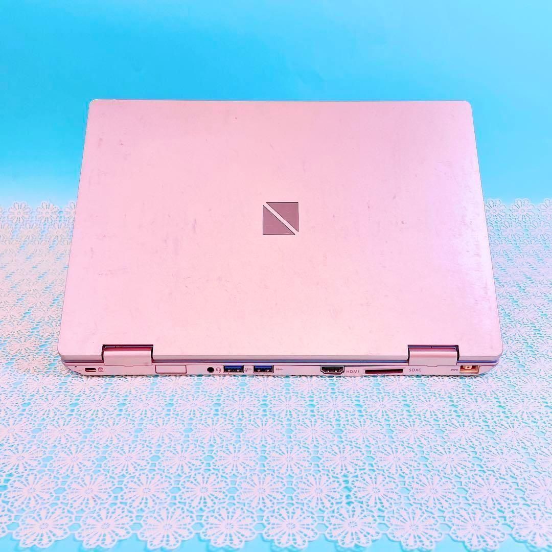 小型軽量❣️売り切れ続出可愛いピンク✨️薄型ノートパソコン